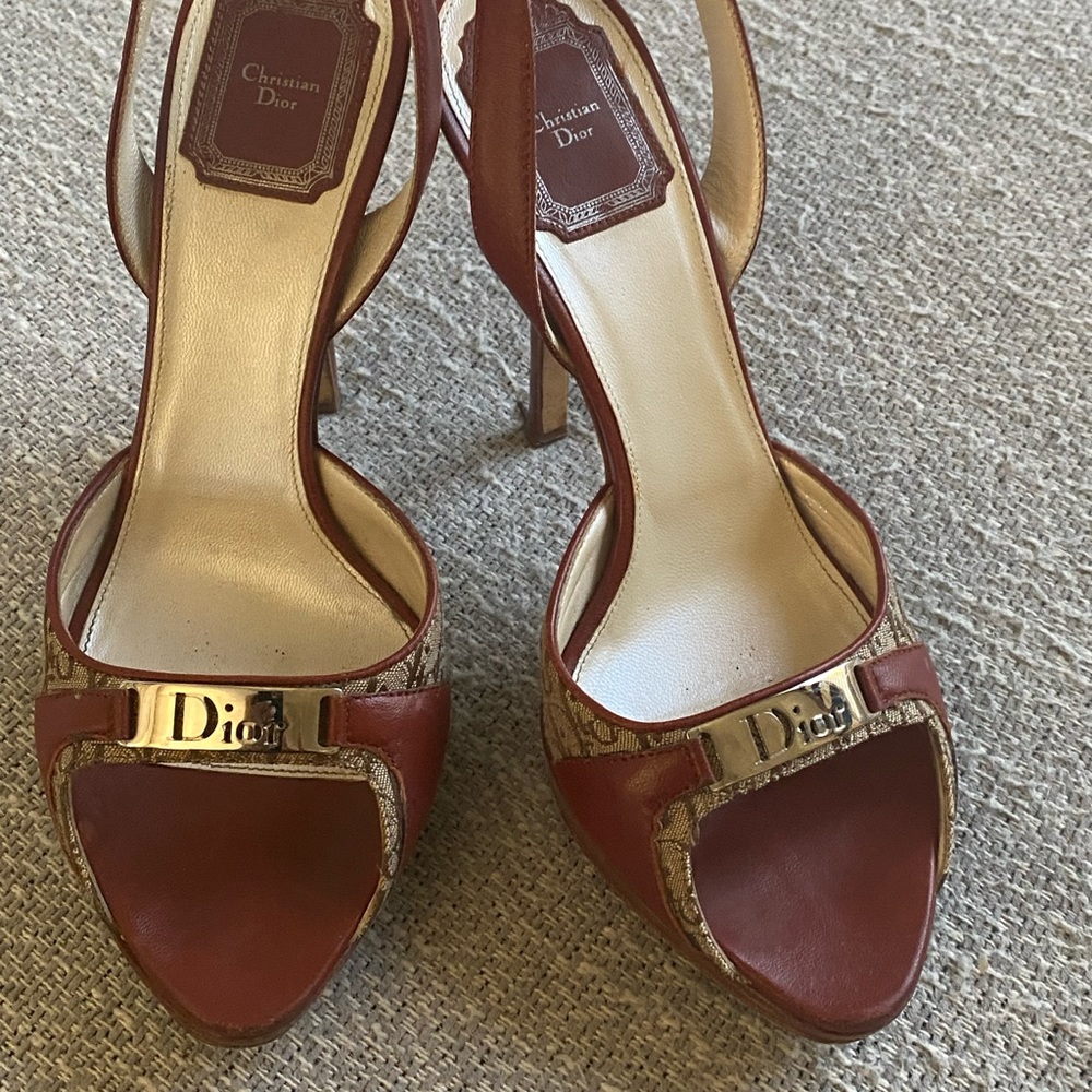 Christian Dior slingback heels size 37 1/2